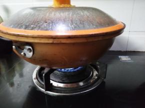 转小火慢慢的炖，大概25-30分钟