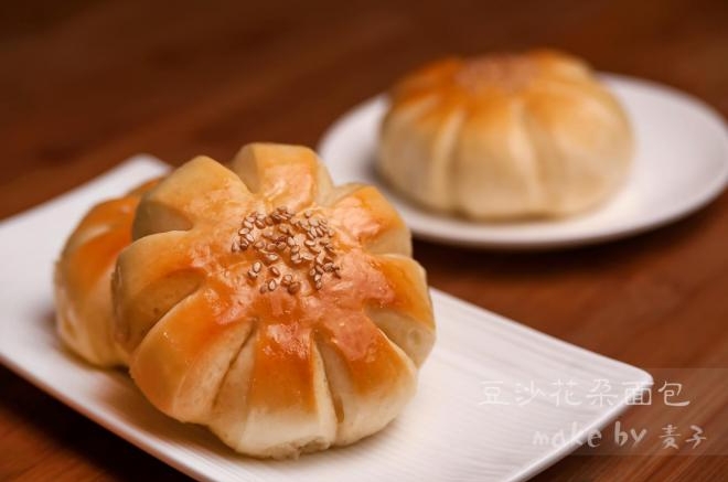 花儿一样的豆沙包