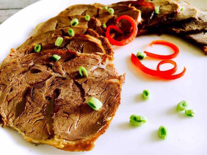 老天津卫酱牛肉