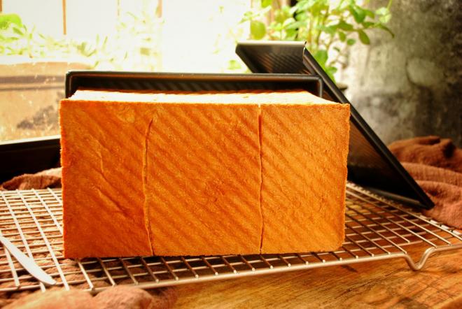 淡奶油白吐司#学厨黑金刚吐司盒试用#