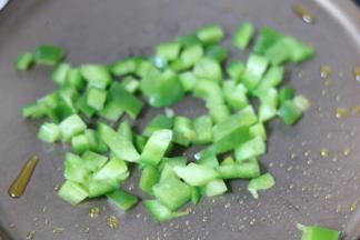 7.留底油炒青椒