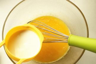 充分搅拌均匀。