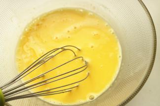 继续搅拌均匀。