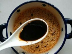 再加入1茶匙香醋