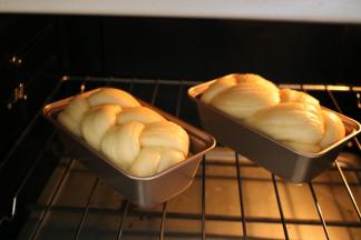 烤箱预热160度，中层烤20分钟