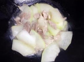 加少许水煮一小会。