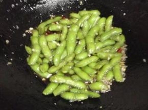 翻炒均匀即可出锅。