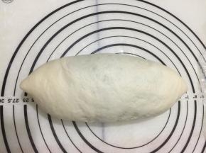 卷成橄榄形