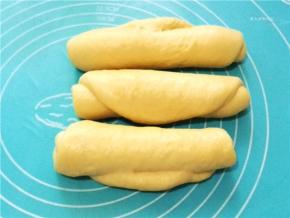 全部做好再静置10分钟。