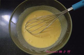 搅拌均匀后无干粉颗粒；