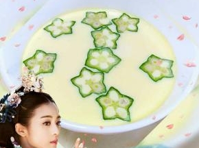 再来一张酷炫的，当然如果你喜欢也可以倒点海鲜酱油和香油，辣椒油什么的调味儿。
