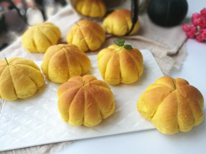 黄金南瓜包