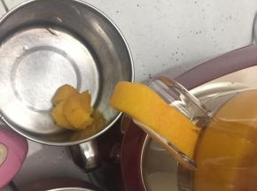 取出南瓜泥