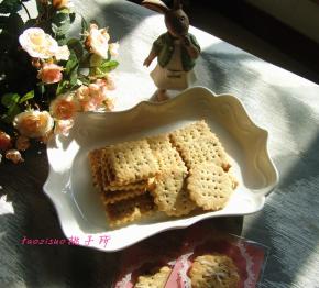 酥脆的饼干，很香哦！