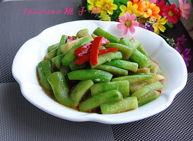 红椒炒丝瓜
