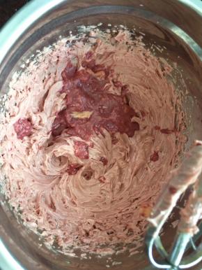 可以分两次加入，不要一次加入太多