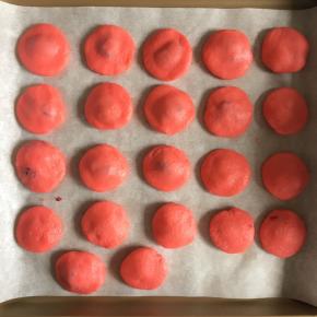 全部压扁放在烤盘内