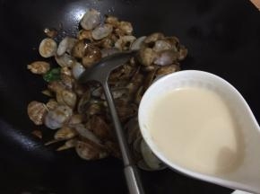 10. 加入淀粉水