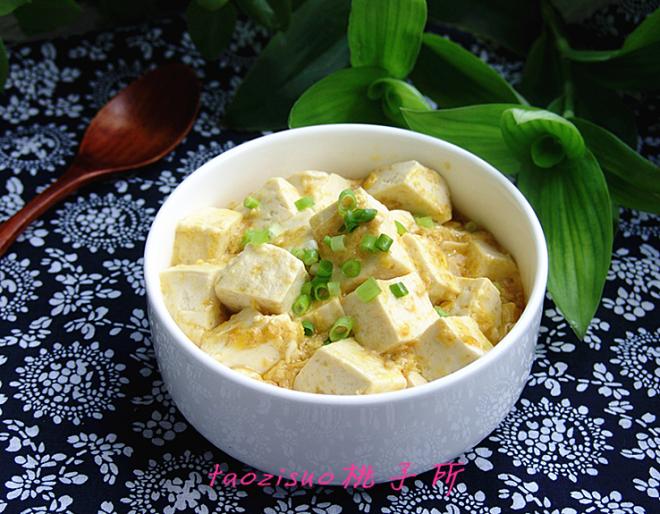 咸蛋黄焗豆腐