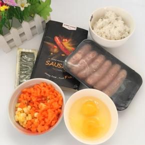 图文中只出现两颗鸡蛋，因为碗只能装两颗，实际用了4颗蛋