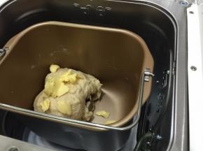 2. 加入黄油继续启动揉面功能
