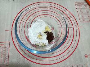 1. TPT粉混合后，加入19克蛋白