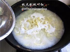 水开后，适当的添加清水。