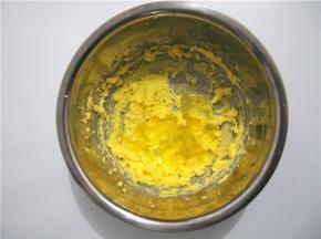 加入蛋液后打发均匀