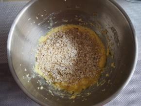 加入即食燕麦。