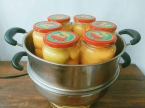 上锅蒸或者煮都可以，开锅12-15分钟。喜欢口感硬点的12分钟，喜欢软的15分钟即可(我为了拍照没盖锅盖，记得蒸或者煮的时候一定别忘了盖锅盖)