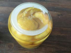 如果瓶底有糖没有融化，不用管它，时间会让它自己融化