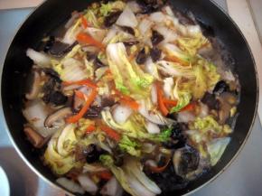 大火烧开后，转小火；