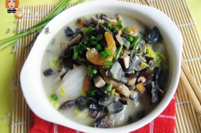 【上汤娃娃菜】：清淡少油，鲜香美味！减肥不可错过的瘦身美容菜！