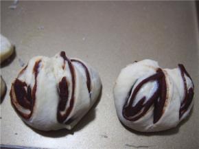 继续发酵约30分钟，至1.5倍大。