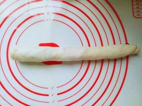 卷起来，如图。