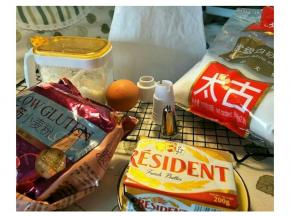 材料如图，白糖用细砂糖。