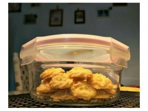 晾凉，密封保存。