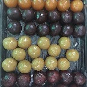 9. 搓好的馅料备用中