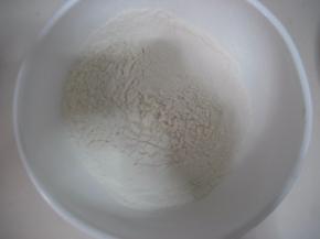 低粉过筛三遍；