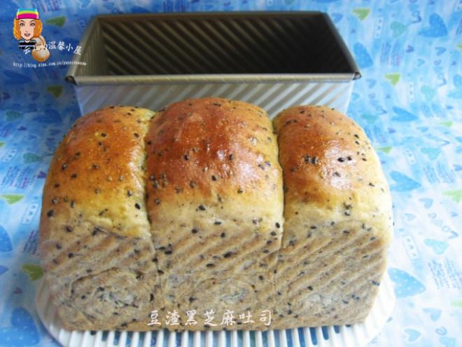 豆渣黑芝麻吐司