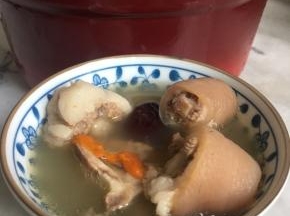 好吃又营养的汤熬好了！