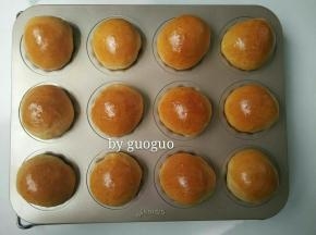 烤箱提前预热175度，烤制30分钟，上色后盖锡纸