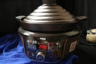 这么热的天，就解放自己远离厨房。砂锅工作的时候，就可以该干嘛干嘛了。