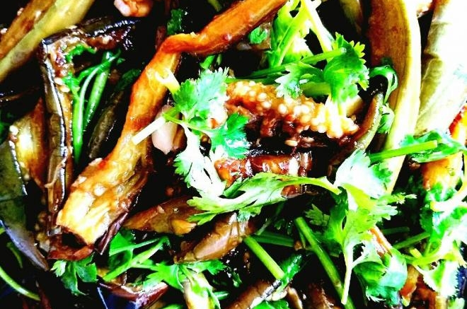 美味家常酱香扒茄条