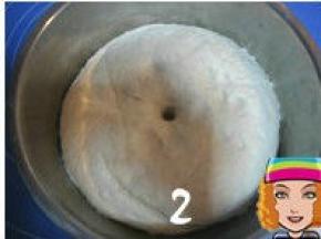 面团发酵至原体积2倍大，稍微发过些，戗面时再烤制时发的更好；