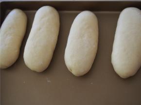 底部朝下放入烤盘，发酵至1.5倍大