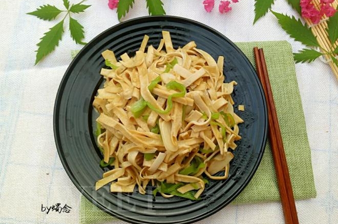 青椒豆腐皮