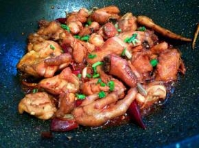 出锅之前撒点葱花