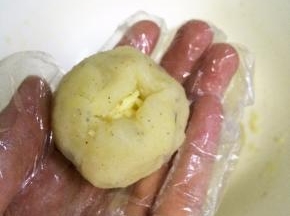 然后收口，留点空隙。