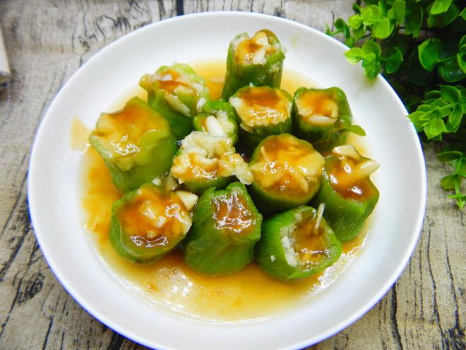 蒜泥蒸丝瓜